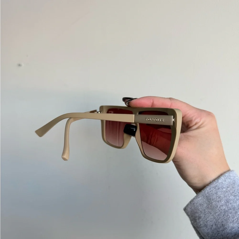 Topfoxx Sunglasses with Red-Tinted Lenses - Picture 2 of 3